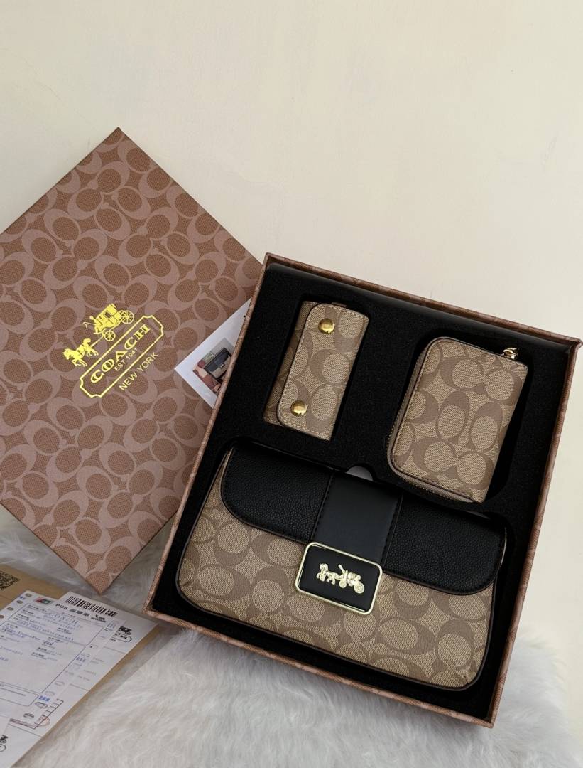 Coacch Georgie Combo On Sale No Return With OriginalBox