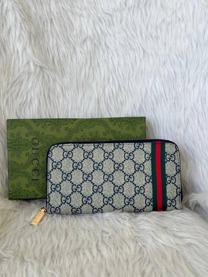 Guchi_152_Zippy_LongWallet_With_OriginalBox
