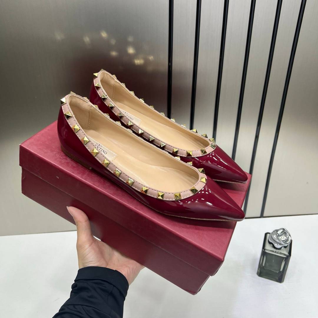 Valentyno_Rockstud_Ballet_Flat_With_OG_Box_Carry_Bag_Wine_VH588-2