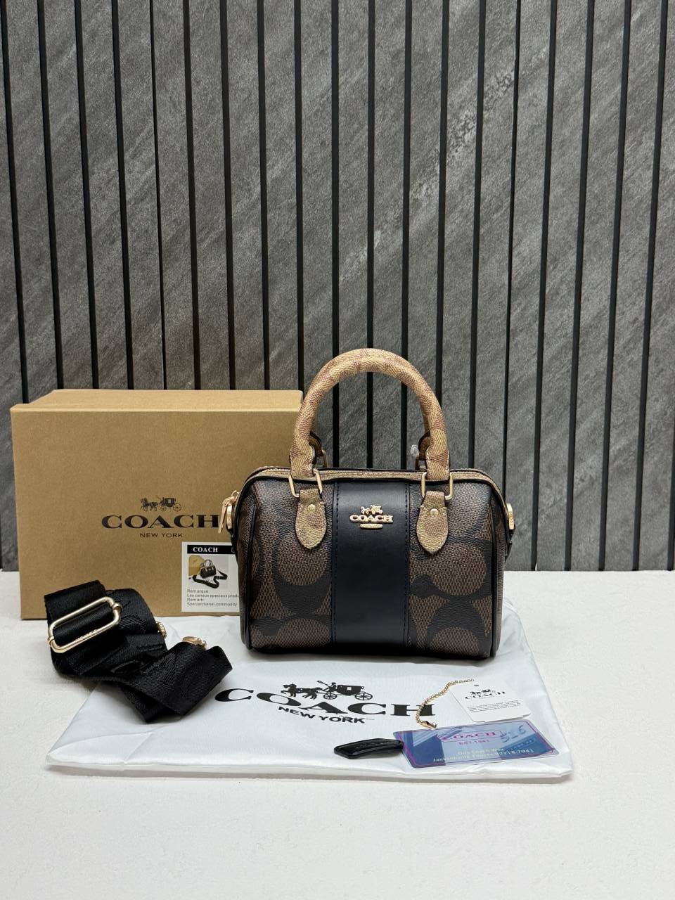 Coacch Rowan Mini Coffee-Ap-Black With OriginalBox DustCover