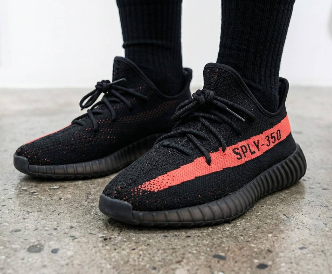 Adidas Yeezy Boost 350 V2 Core Red With Full Accessories SEMI UA