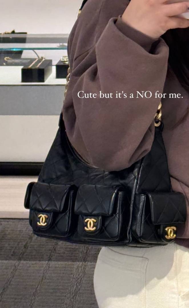 Chennel_CB_Cargo_Shoulder_Hobo_Leather_Black_With_DustCover_CarryBag