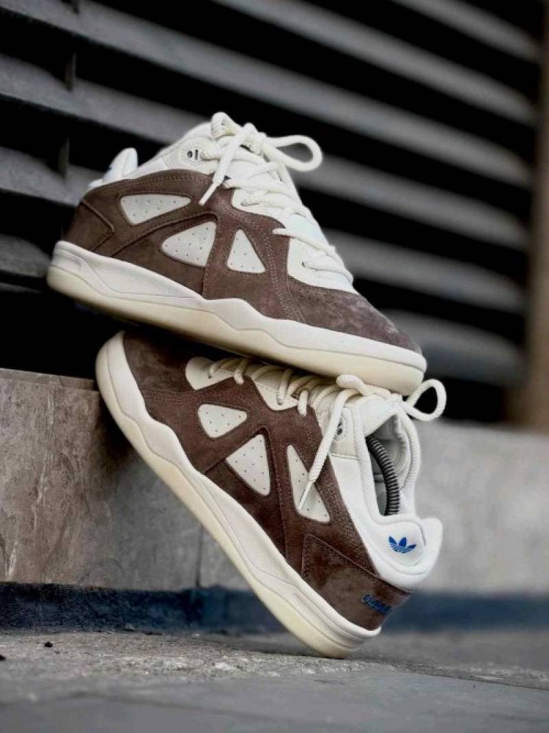 Adidaas Badbo 1.0 Bad Bunny Brown 682