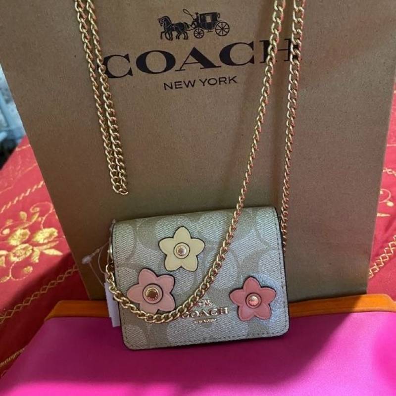 Chain Wallet With OriginalBox DustCover Bill Tags