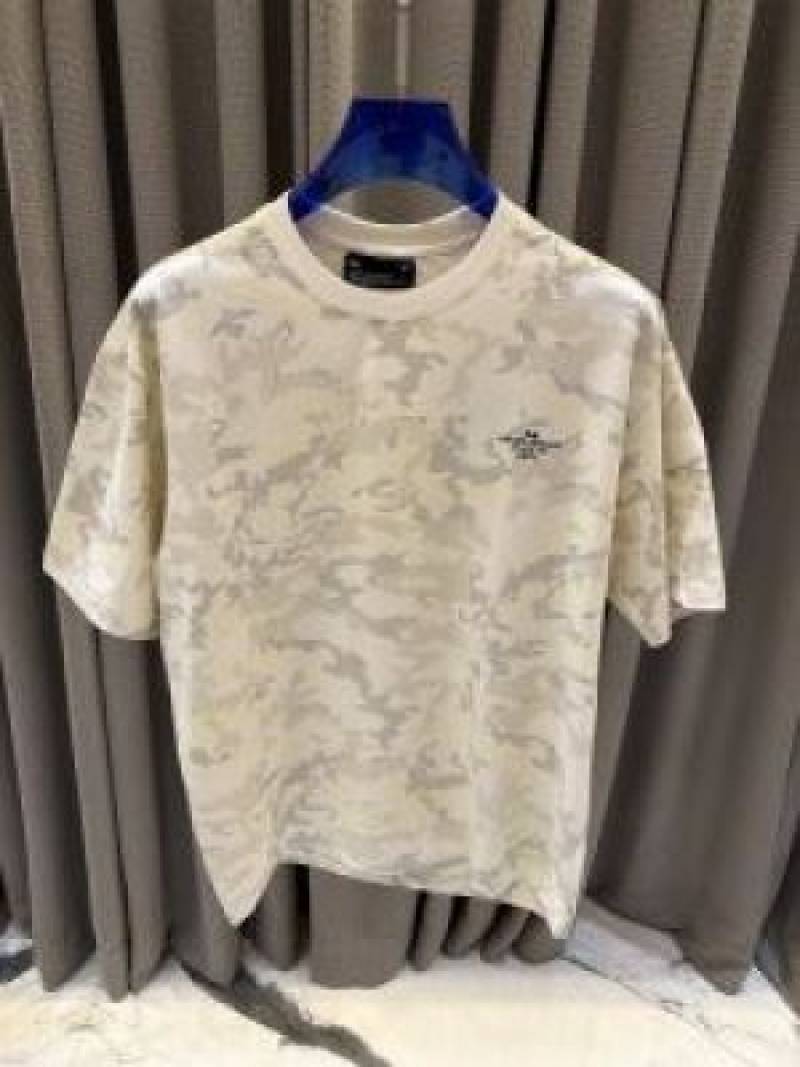 Under_A_Army Print Premium Tshirt