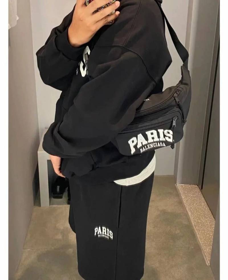 BalenciaGahparis BPS28 Logo All Over Unisex Shoulder-Waist Bag With DustCover