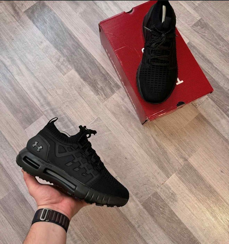 Under Armorr Hovr Phantom 2 All Black 866