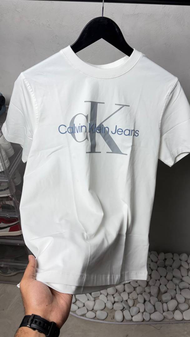 Calvi Klein Premium Round Neck T-Shirt 2810