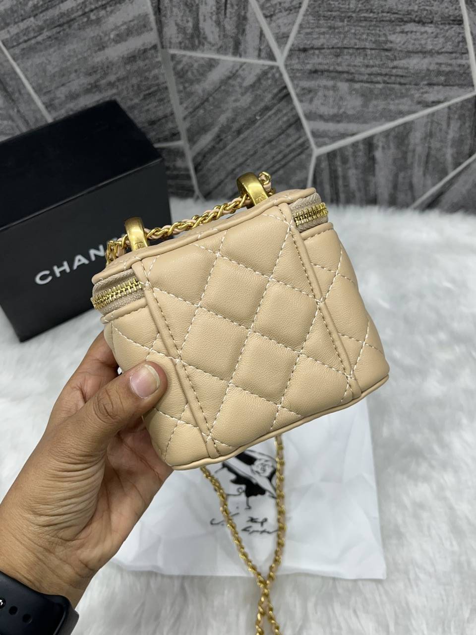 Chennel_fixprice_Vanity_mini_crossbody_bag_with_originalbox