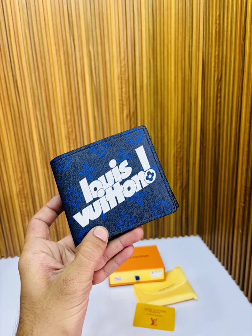133 LV LOIUS VUTTON PREMIUM QUALITY WALLET