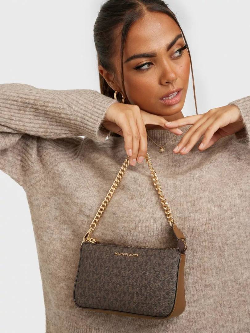 Micheal Kors_Chain_Pouchette_With_OrigiNal_Box