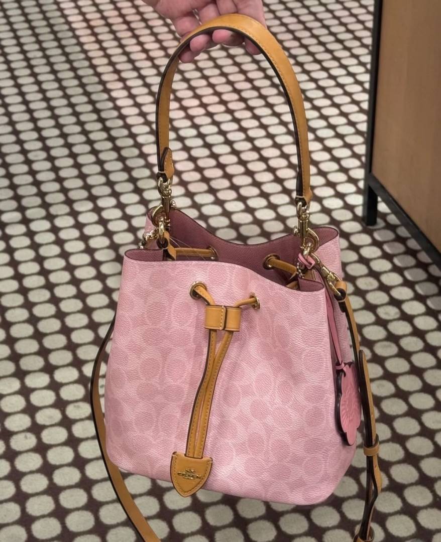 Coacch CB Rowan Bucket Bag In Signature Pink With Original Box CarryBag & DustCover