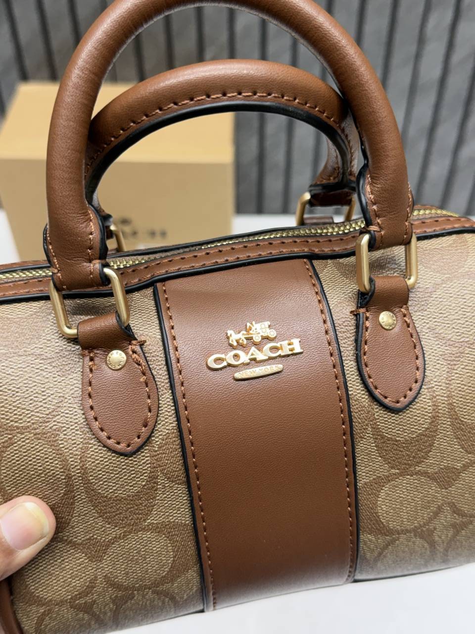 Coacch Rowan Mini Apricot-Brown With OriginalBox DustCover