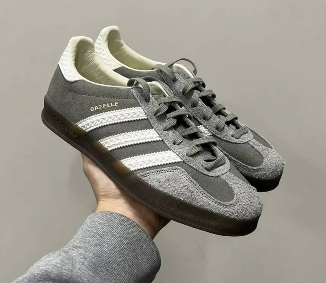 ADIDDAS GAZELLE GREY WOLF
