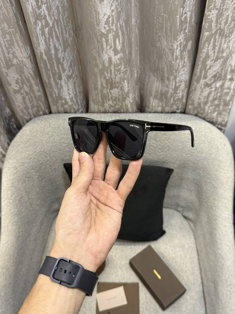 Tom forr Glossy Model 395 Premium sunglass