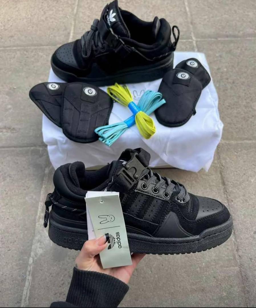 Adiddas Forum x Bad Bunny Black