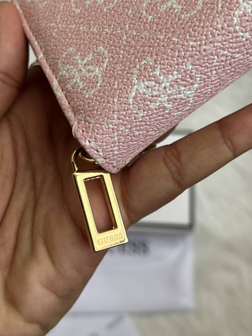Guess 03 Pink Mini Zippy Wallet With Original Box - Dust Cover - Card Premium Packing