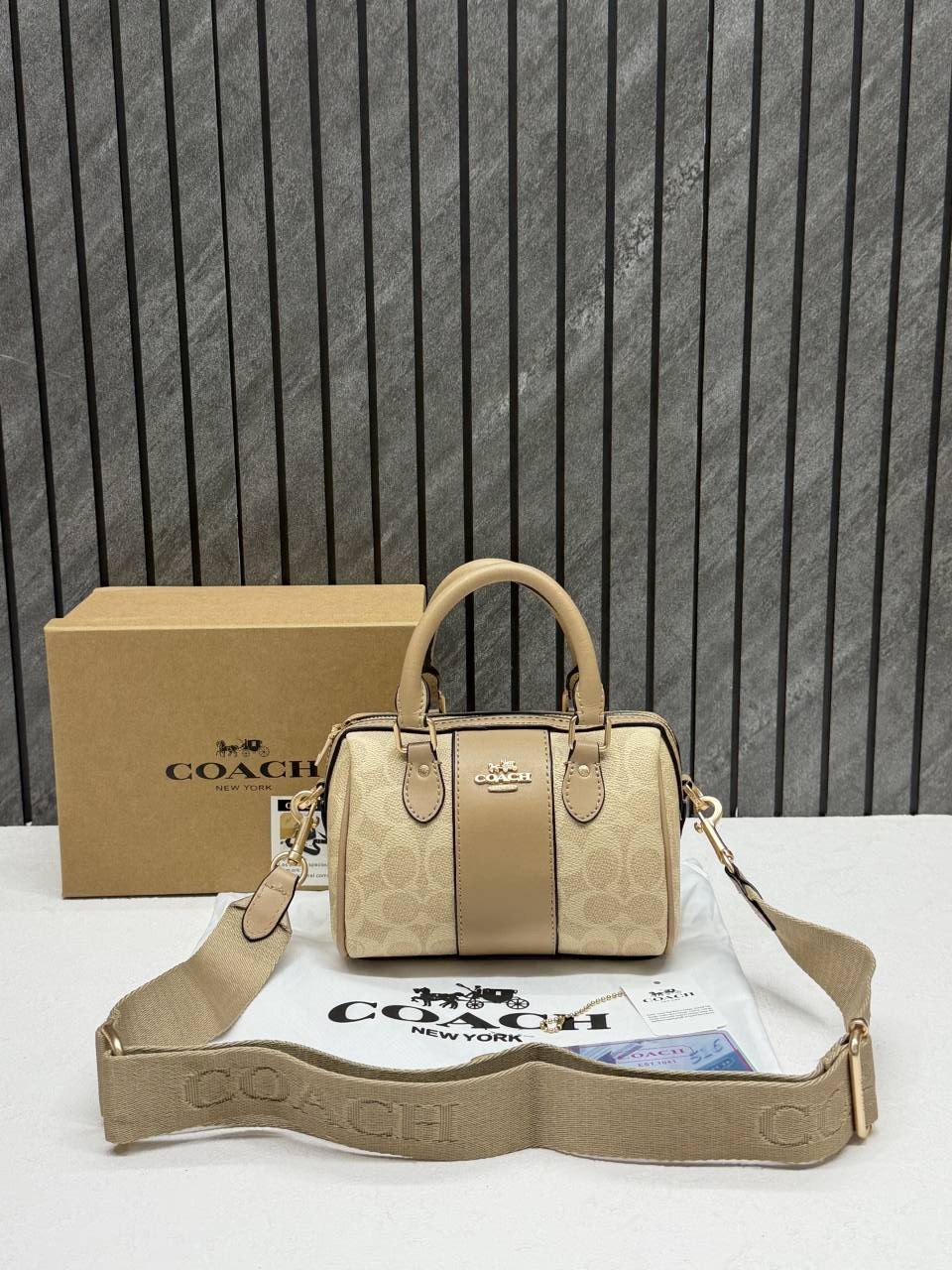 Coacch Rowan Mini Milk Tea With OriginalBox DustCover