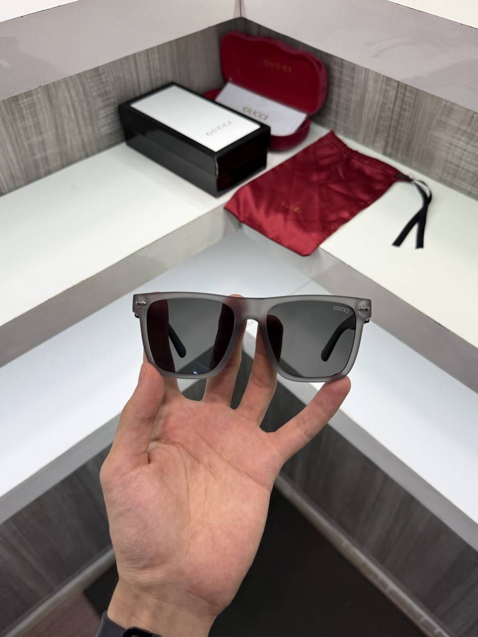 Guchi 1390 Premium sunglass (Grey)