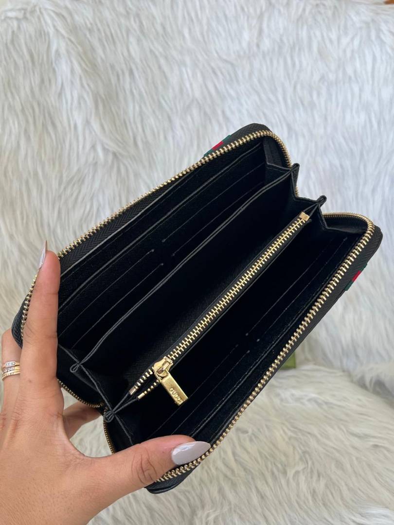 Guchi_153_Zippy_LongWallet_With_OriginalBox
