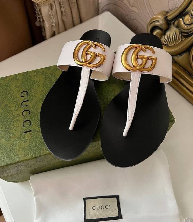 Guchi_GG_White_Thong_Sandals_For_Her_With_Original_Box_And_Dustcover