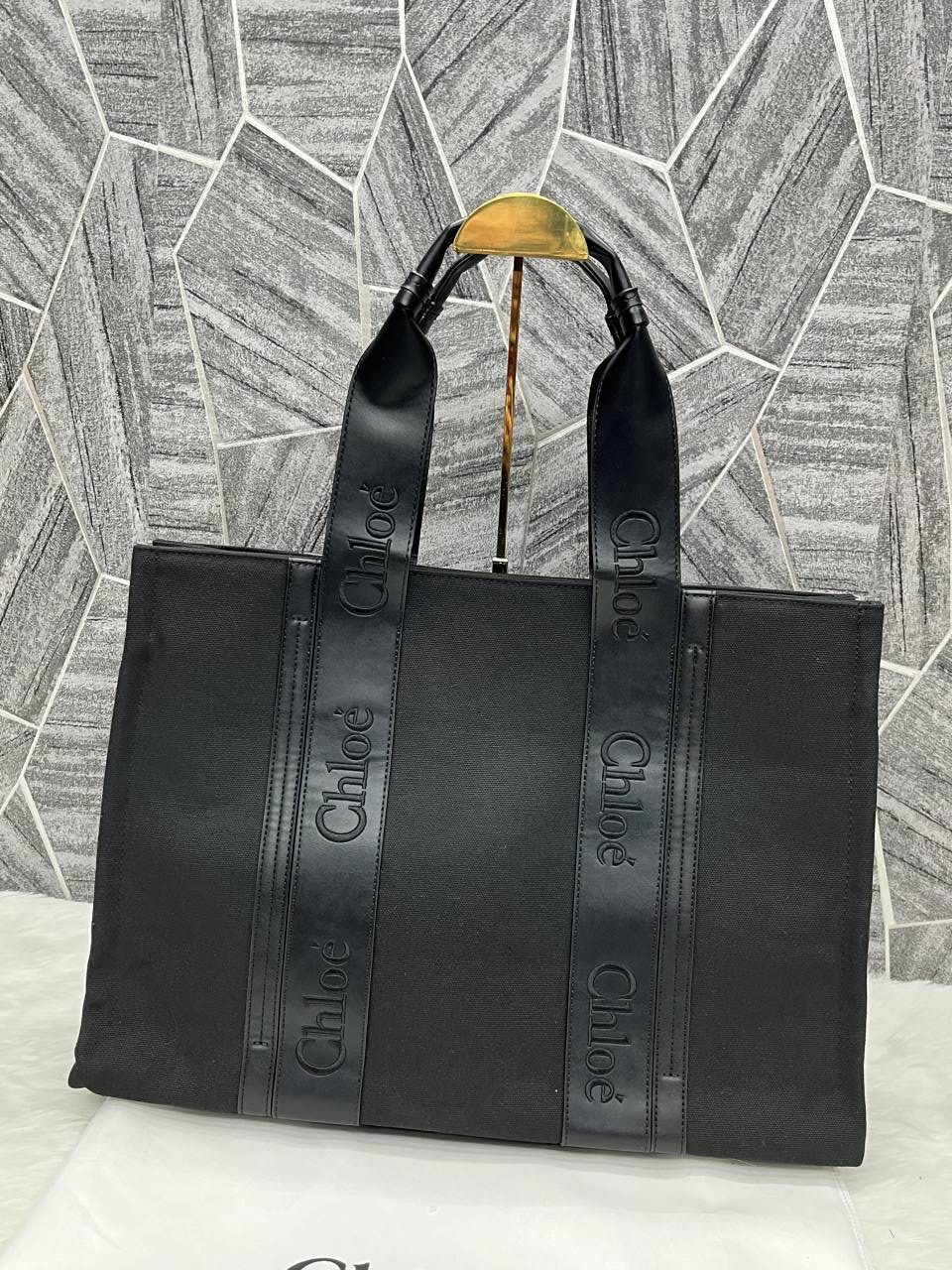 Chloe Woody Canvas Tote Bag Large With Dust Cover