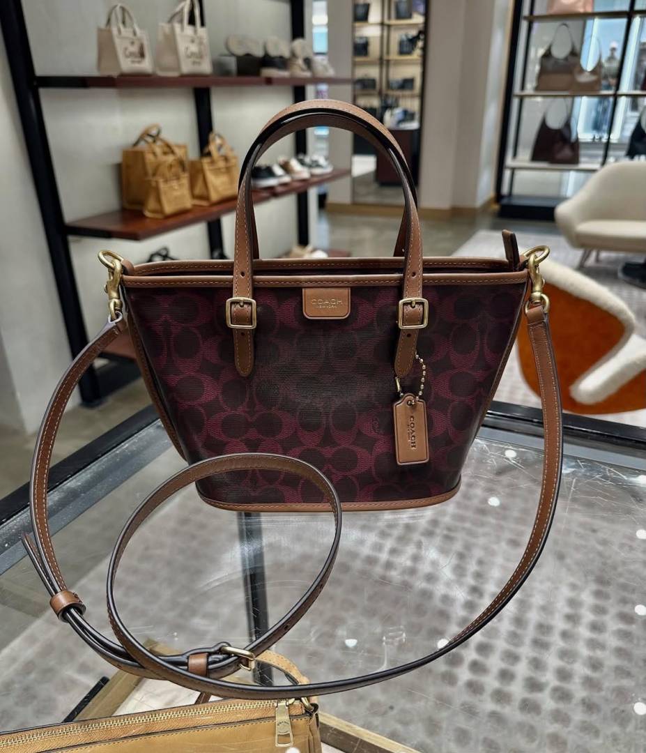 Coacch Taxi 21 Wine Brown SmallTote With OriginalBox DustCover