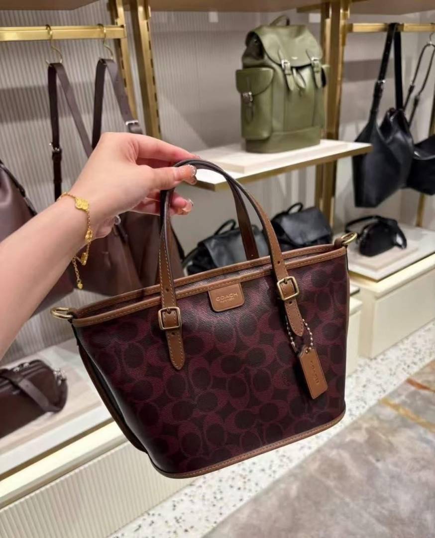 Coacch Taxi 21 Wine Brown SmallTote With OriginalBox DustCover