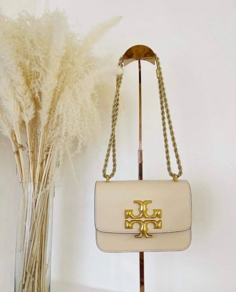 Tori Burch_Eleanor_White_With_OriginalBox video