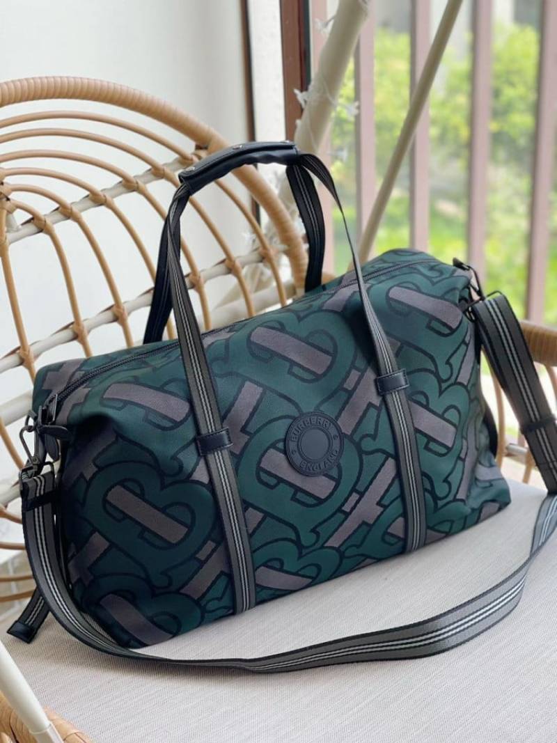 Burbery_Monogram_Recycled_Polyester_Jacquard_HoldAll_Duffle_With_DustCover