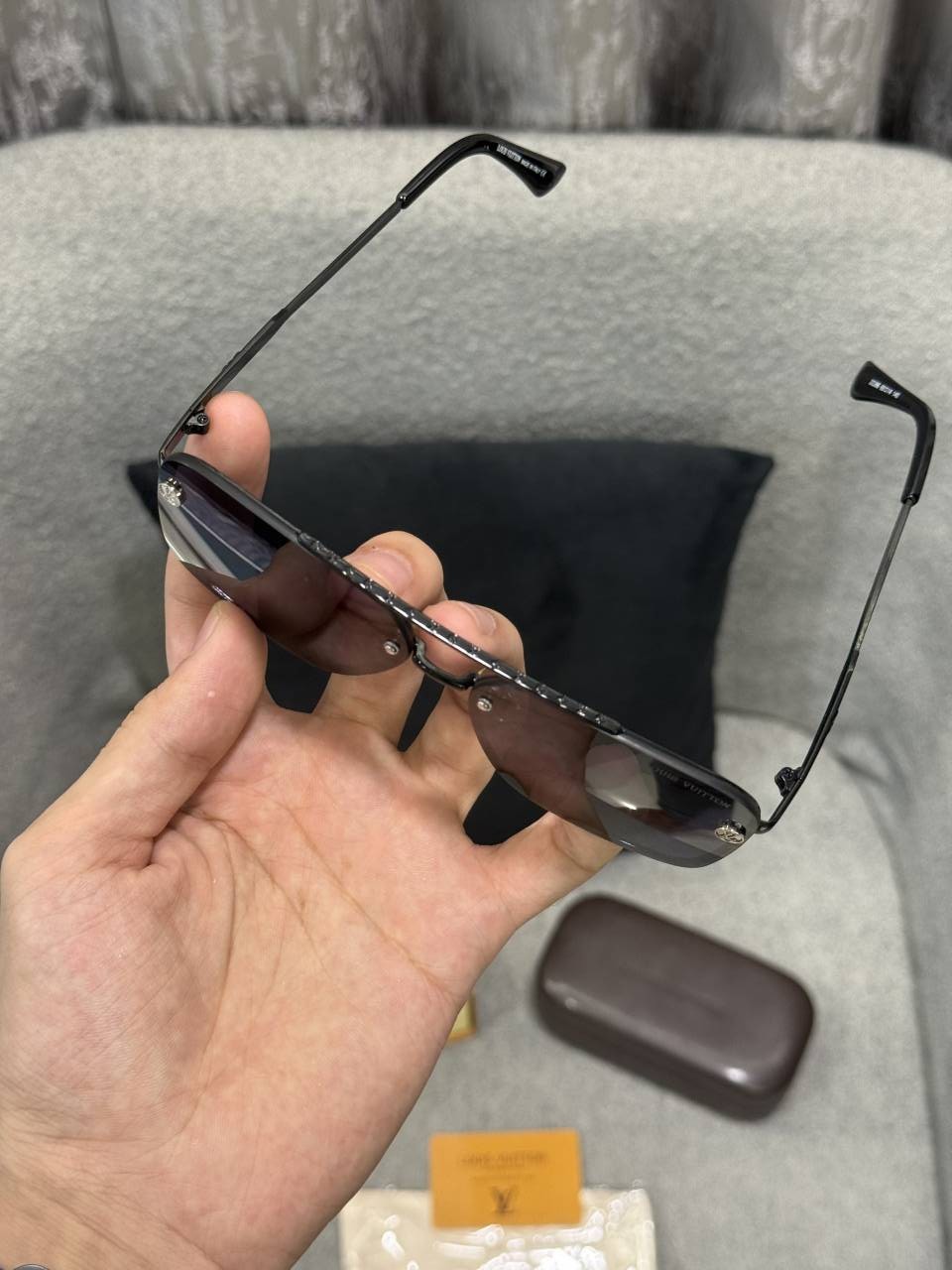 Loius Vutton 22286 Premium sunglass