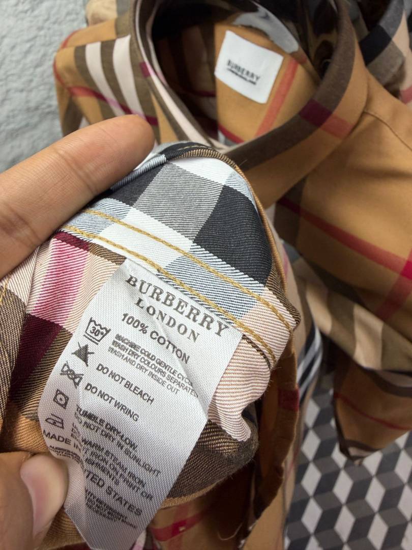 Burbery Checks Store Article Shirts
