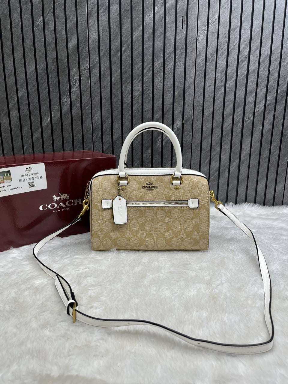 Coacch_Rowan_Large_Boston_Bag_With_OriginalBox_DustCover
