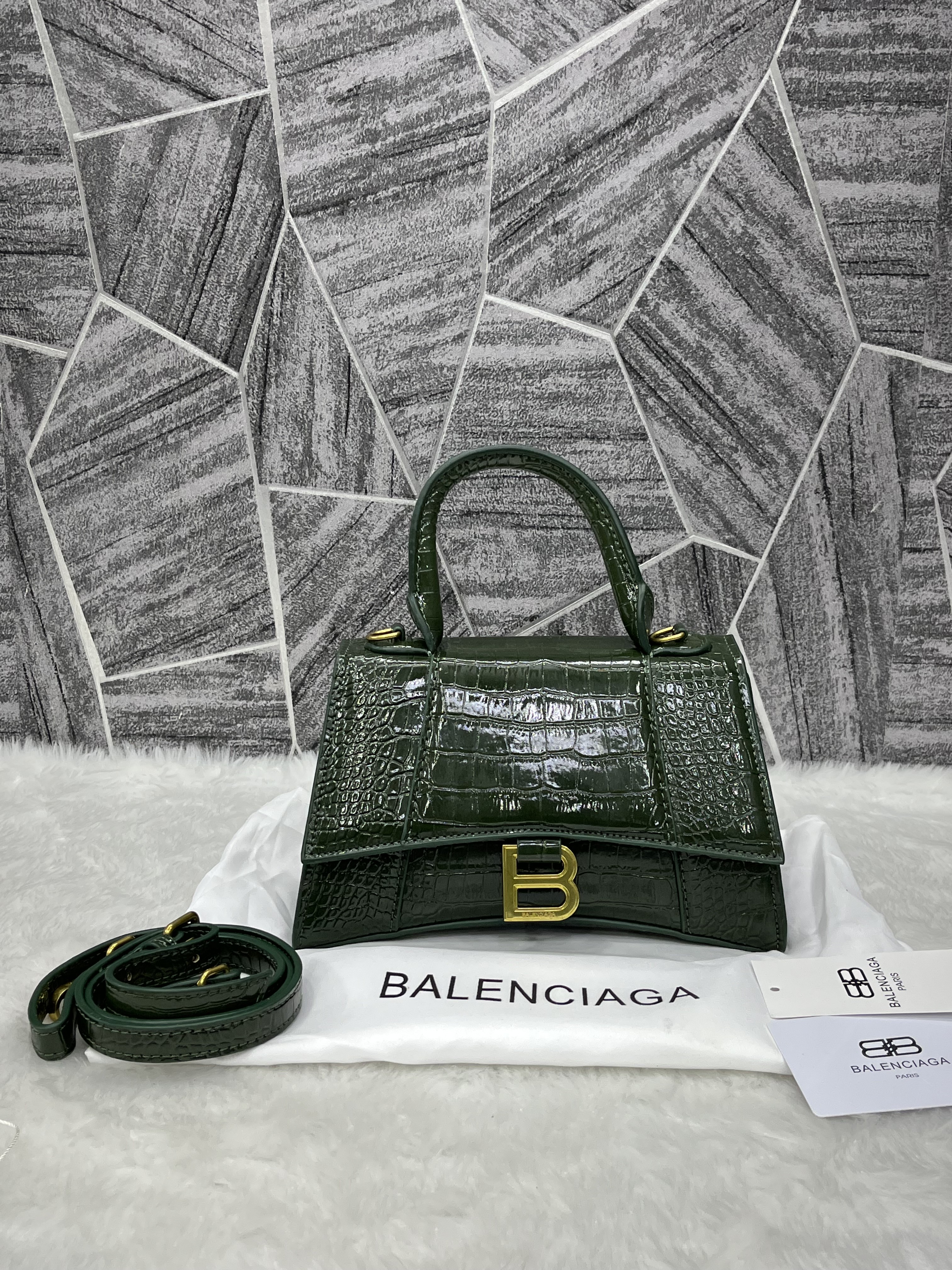 Balenciaga Hourglass Green with DustCover