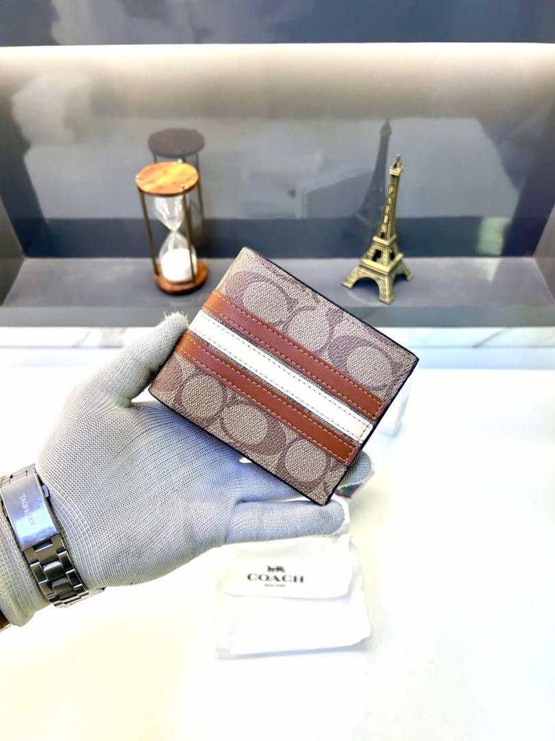 Coatch Wallet Light Brown Premium Quality Fa 626