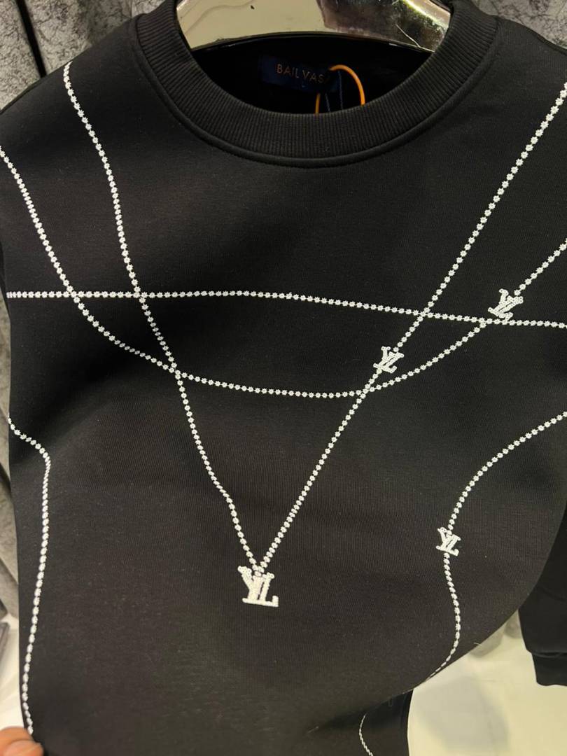 v-uitton imported sweatshirt store article black
