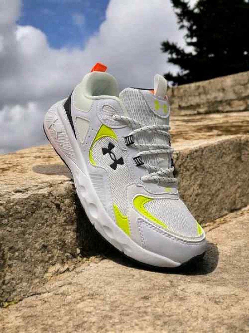 underr Armour Ua hovr White