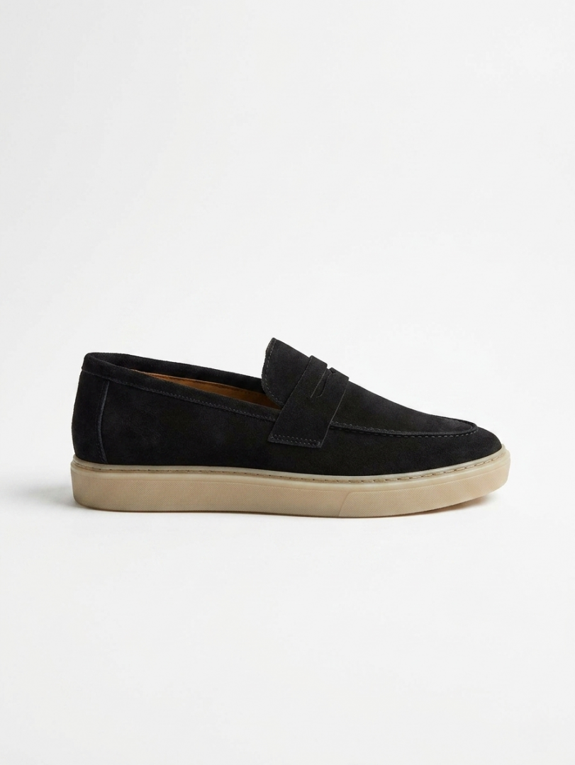 ZARRA BLACK SUEDE LOAFER 500