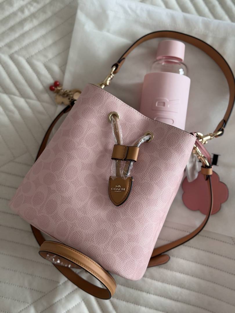 Coacch CB Rowan Bucket Bag In Signature Pink With Original Box CarryBag & DustCover