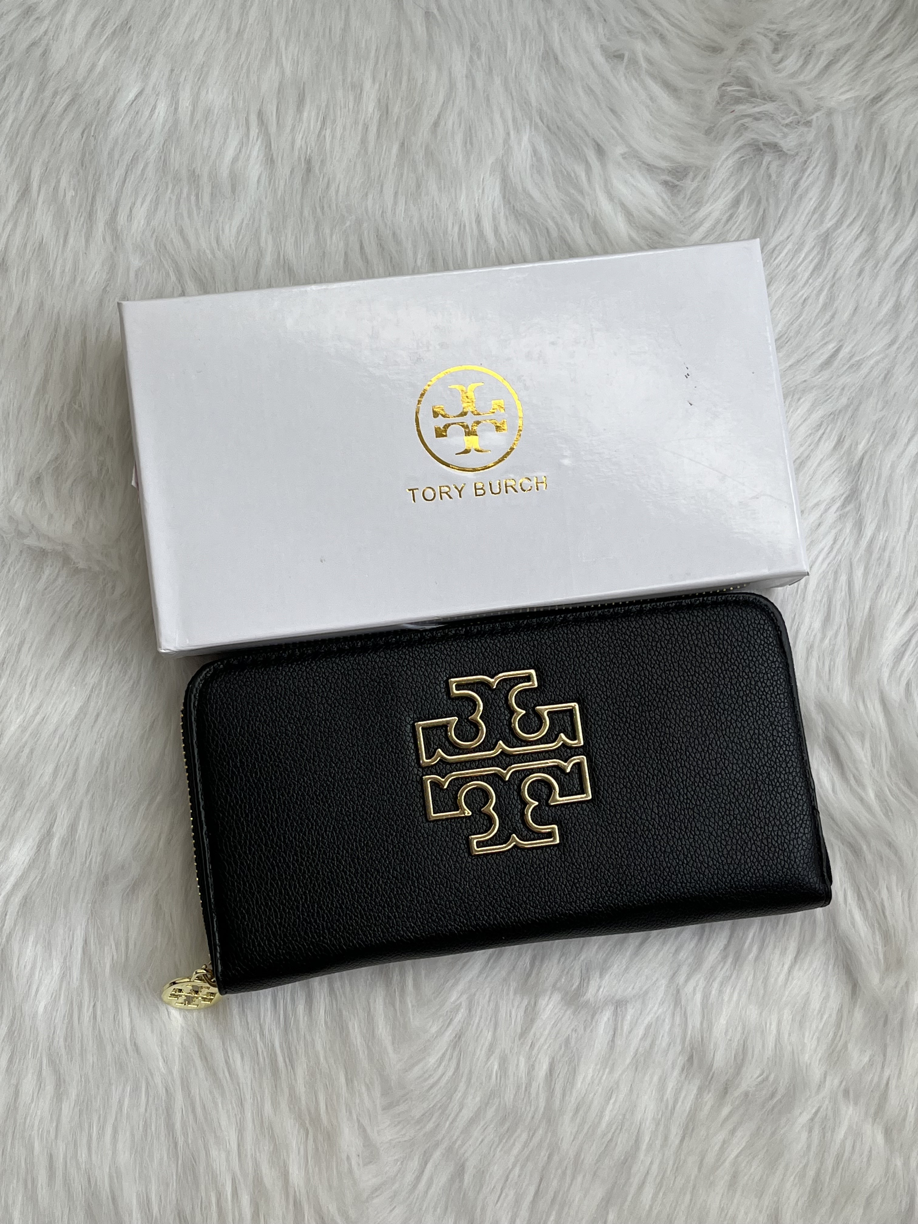 Tori Burch_83_Black_Wallet_With_OriginalBox