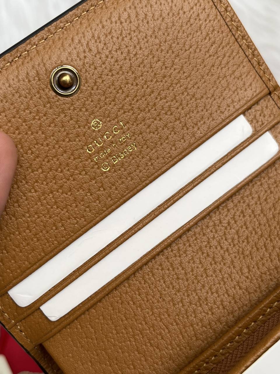 Guchi_X_Disney_Premium_Coded_TwoFold_Wallet_With_OriginalPacking