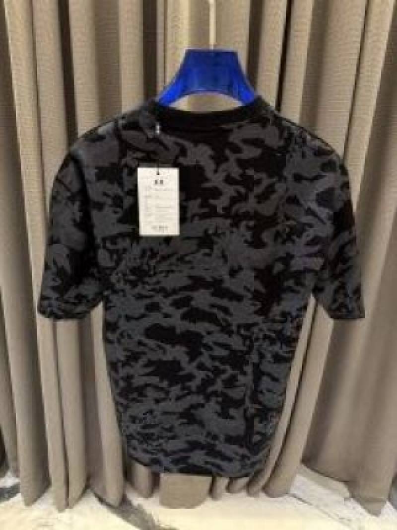 Under Armo r Army Print Premium Tshirts