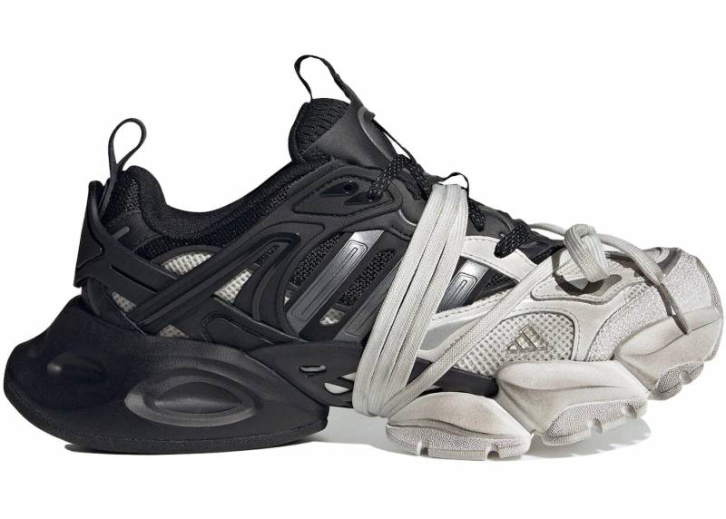 Adiddas XLG Runner Deluxe in White Black