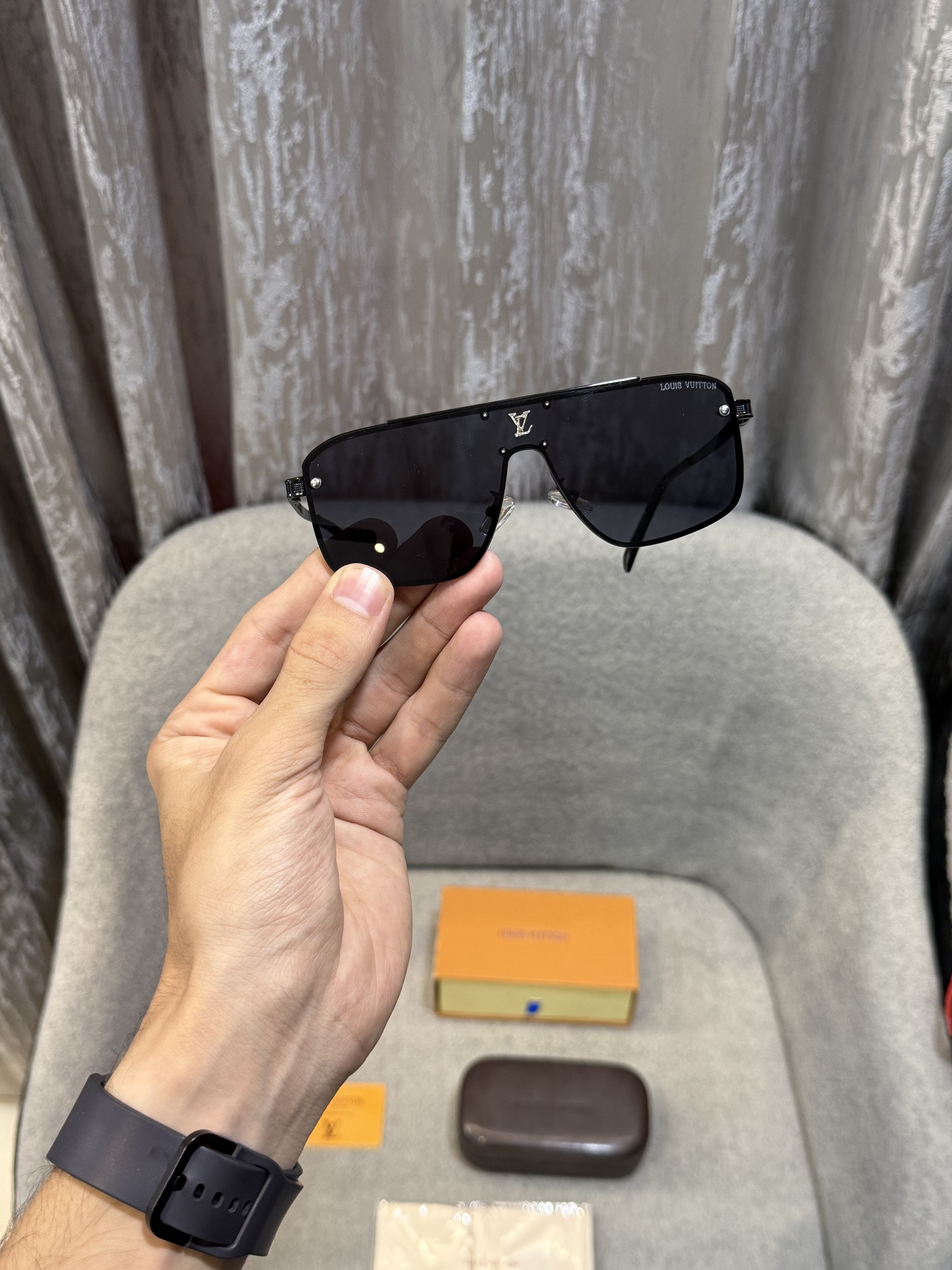 Loius Vutton Model 2031 Premium sunglass