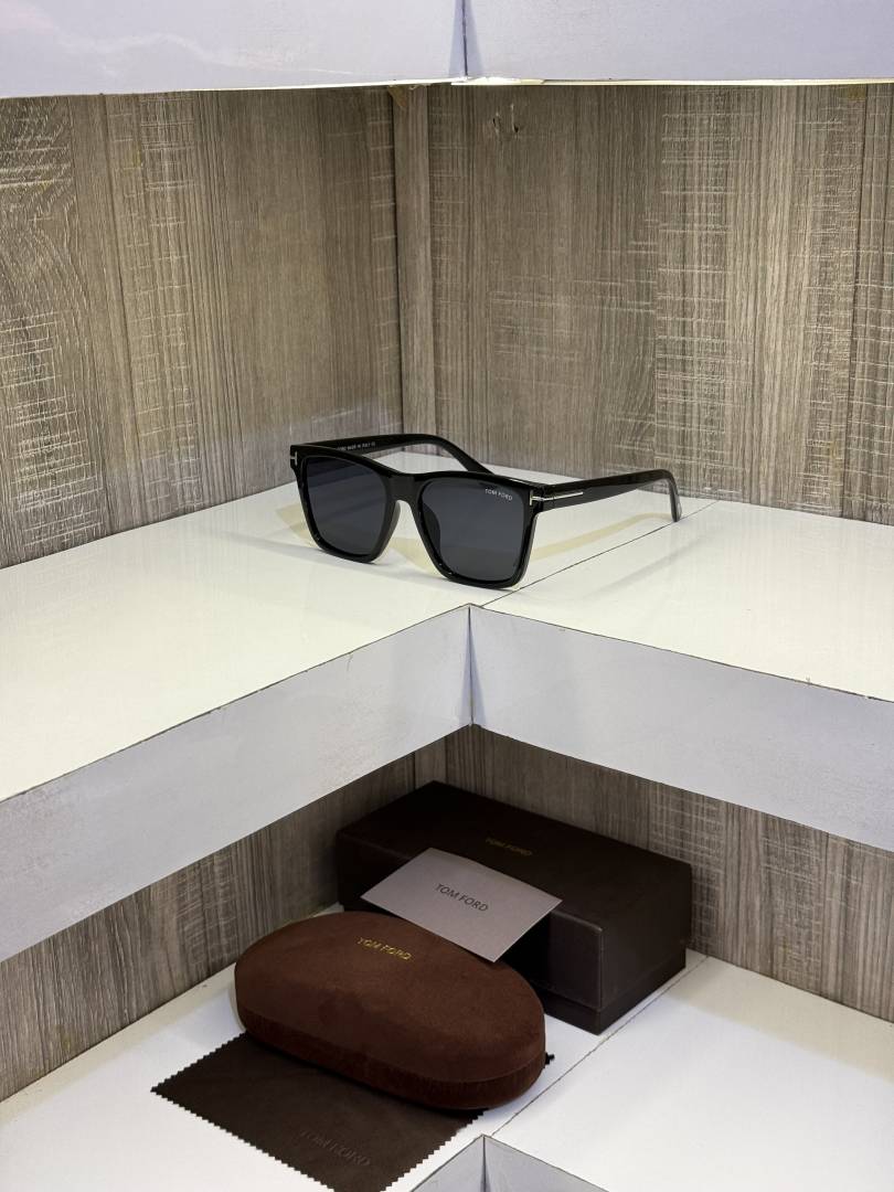 Tom forr Glossy Model 395 Premium sunglass