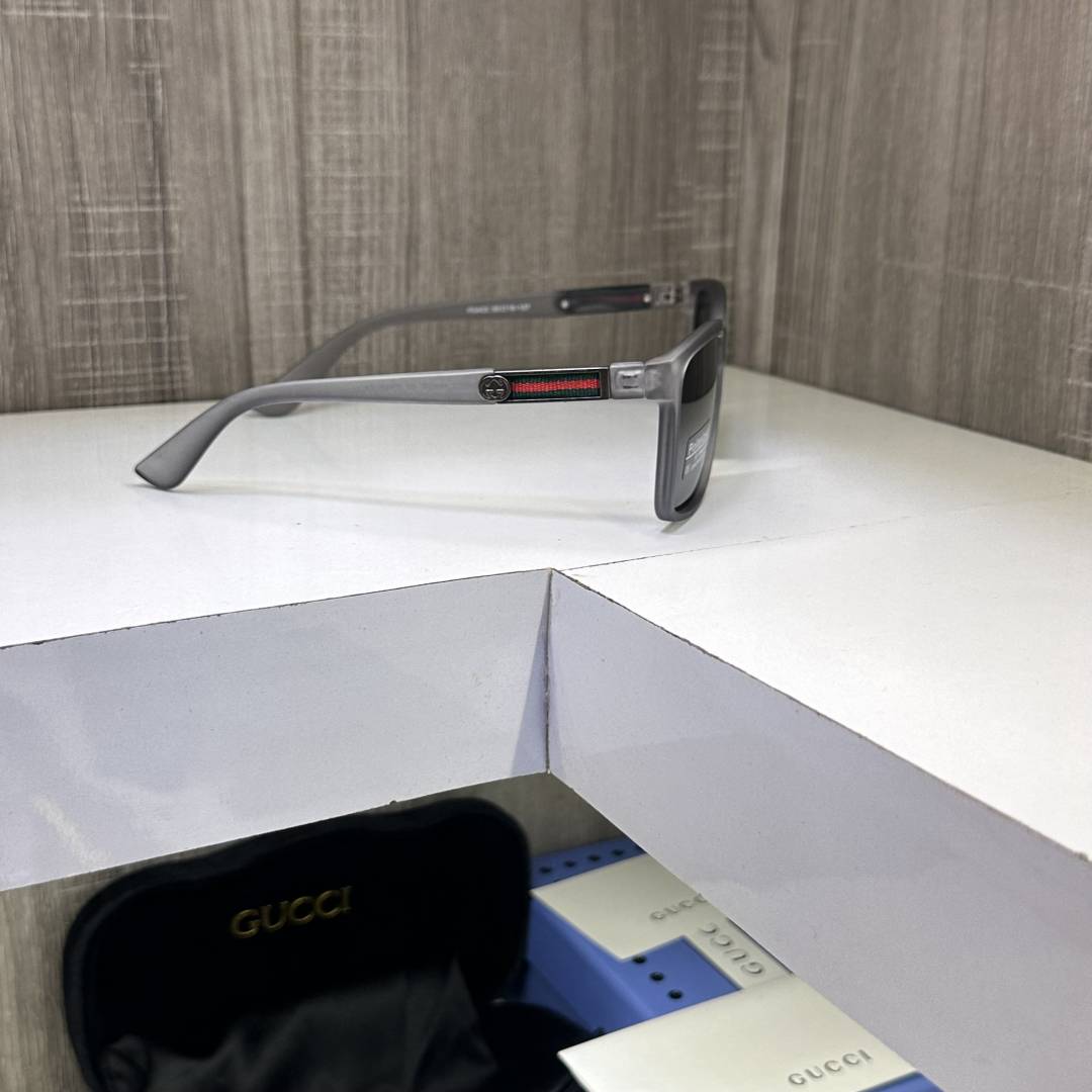 Guchi 2403 Sunglass