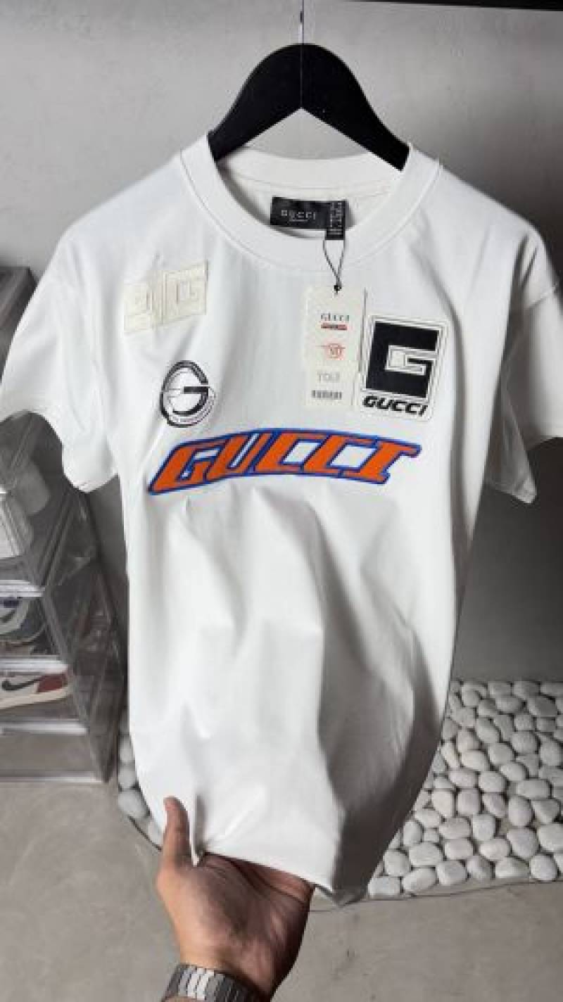 Gucci Premium Logo Patch T-Shirt 1299 Sale Offer VS1000
