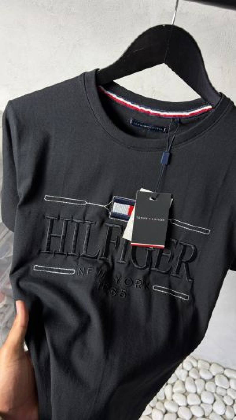 Tomm_ Hilfige_r Premium Round Neck  T-Shirt 1567 Sale VS1000