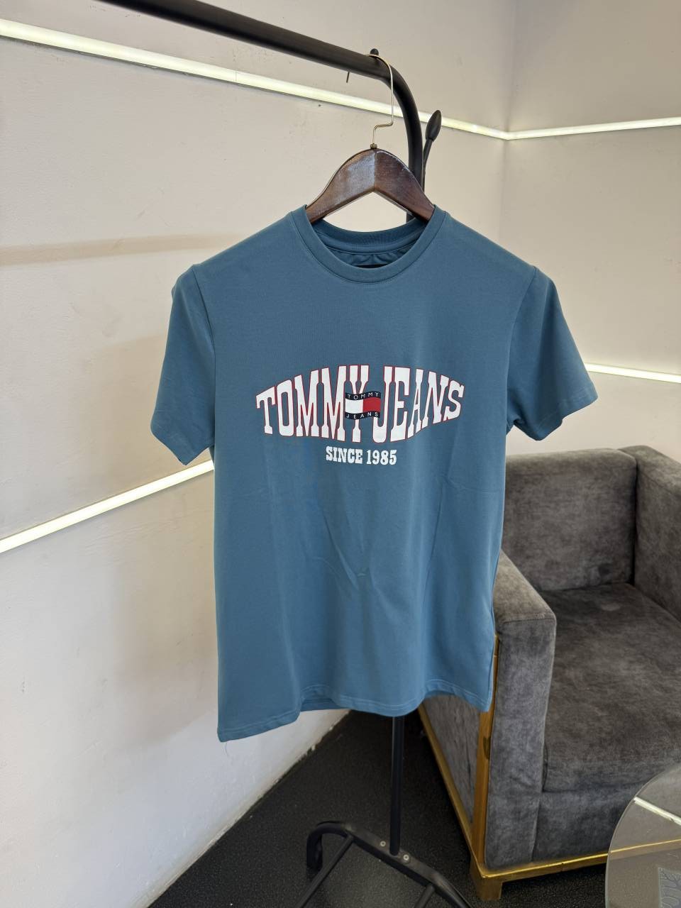 Tommyy hilfiger slate blue imported round neck tshirt