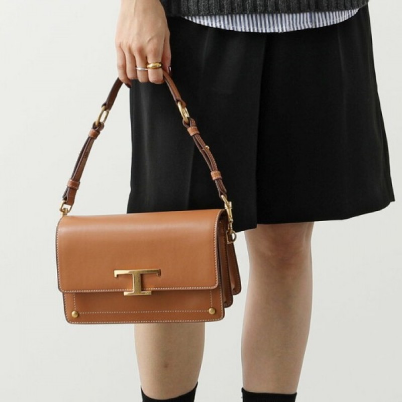 TODD'S T Timeless Shoulder Bag With OG Box & Dust Bag (Brown - 660) video